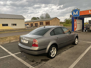 Vw passat 1.9 96kw 6k (4 foto / 7)