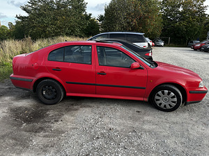 Skoda octavia 1.9 66kw 2000 (4 foto / 6)