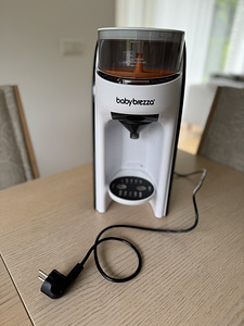 Baby Brezza piimasegu valmistaja (3 foto / 4)