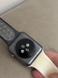 Apple Watch series 3 (3 foto / 7)