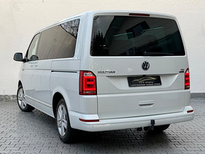 VW Multivan T6 Generation Six (5 фото из 15)