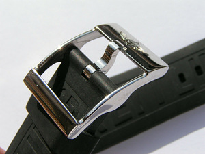 Originaal "Breitling" 24mm X 20mm Black Rubber Strap (3 foto / 3)