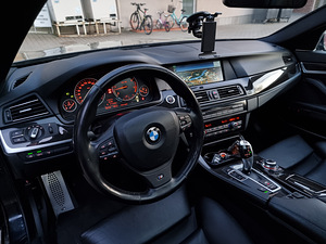BMW F11 530d 180kw 2011a. (14 foto / 15)