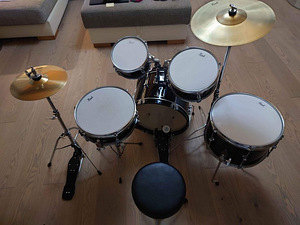 Trummikomplekt Pearl junior (3 foto / 5)