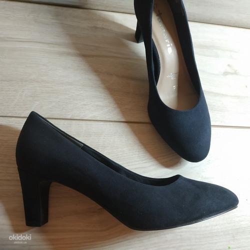 Фирменные женские универсальные новые туфли от Tamaris - 37 (фото #1)