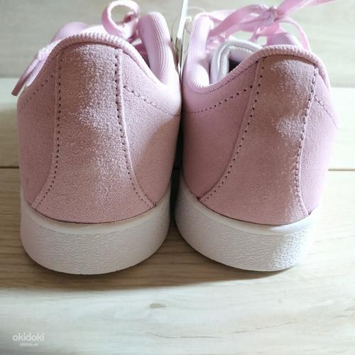 Шкіряні, стильні жіночі кросівки від Adidas 37-37.5 р (фото #3)