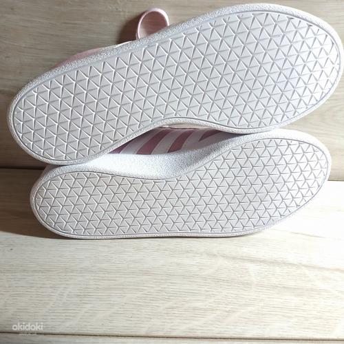 Шкіряні, стильні жіночі кросівки від Adidas 37-37.5 р (фото #6)