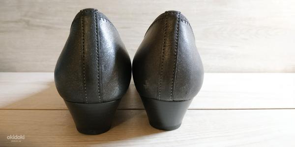 Шкіряні фірмові жіночі туфлі від Gabor - 38-38.5 р (фото #5)