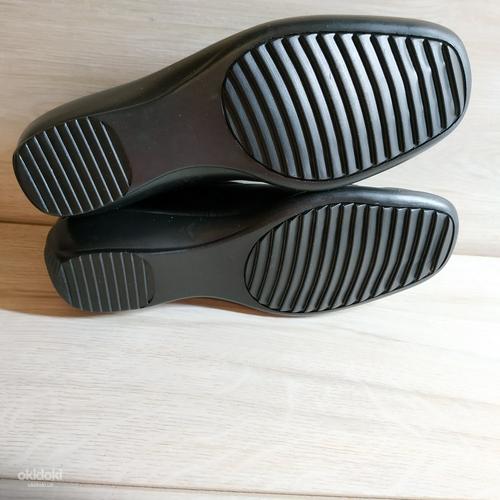 Шкіряні фірмові жіночі базові туфлі - мокасини 38 р - Але (фото #7)