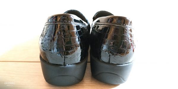 Шкіряні фірмові жіночі туфлі від Medicus 37 р - Нові (фото #2)