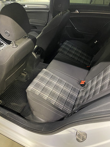 Volkswagen Golf Gtd (10 foto / 13)