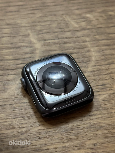 Apple Watch Series 5 44mm