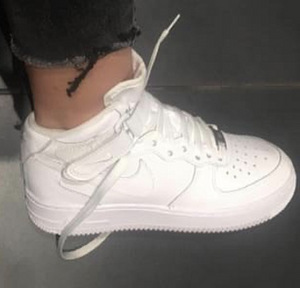 Nike Air Forse 1 Mid (1 foto / 2)