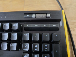 Klaviatuur Corsair K70, RGB, MX brown (6 foto / 9)