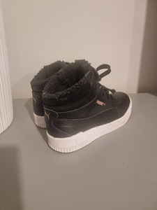 Кроссовки Puma (2 фото из 5)