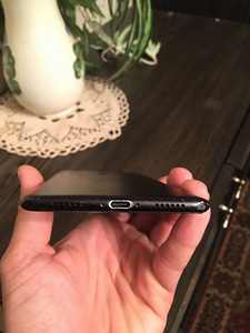 ХОРОШИЙ Телефон 64G (2 фото из 5)