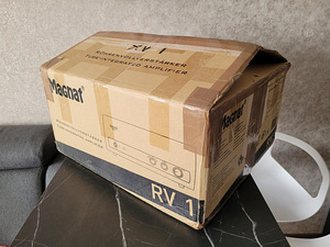 Magnat RV 1 Integrated Tube Amplifier (10 foto / 10)