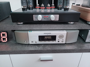 Marantz NA7004 Network audio player/USB DAC (2 foto / 4)