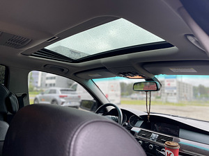 BMW 528i Facelif Black (8 фото из 10)