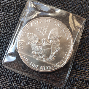 HÕBEMÜNT 1 OZ AMERICAN EAGLE (2 foto / 2)