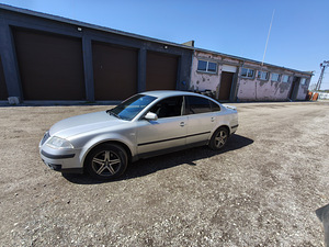 Vw passat m/v (3 foto / 6)