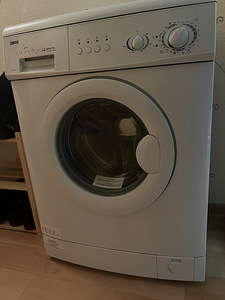 Müüa Zanussi pesumasin (1 foto / 2)