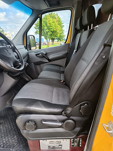 Mercedes-Benz Sprinter 2.1 120kW (9 foto / 10)
