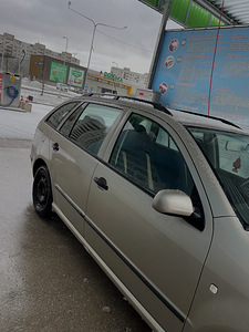 Продам SKODA FABIA 2004 (2 фото из 12)
