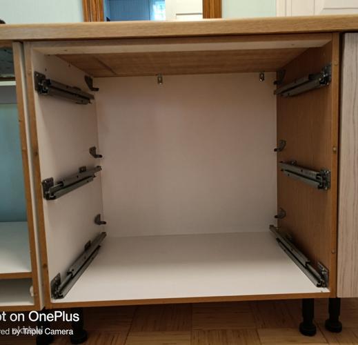 Каркас кухонной мебели с рабочей поверхностью (фото #3)
