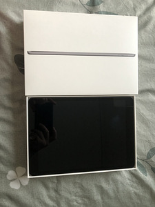 iPad 9-го поколения 64 ГБ (1 фото из 5)