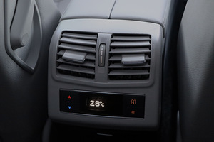 Mercedes Benz w212 V6 3.0 CDI (13 foto / 15)