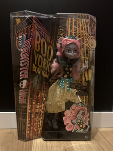 Mouscedes King - monster high / Monster high ( kastis ) (1 foto / 2)