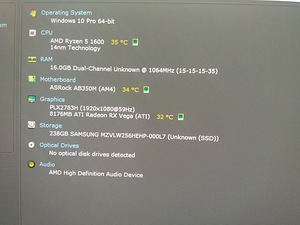 Ryzen 5 1600/AB350M/16GB RAM/SSD 256GB/Radeon RX VEGA 56 8GB (3 foto / 10)