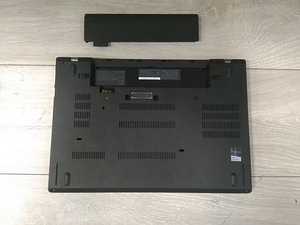 Lenovo Thinkpad T470 i5-6300U/4GB/128GB SSD (7 foto / 9)