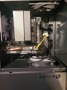 Ryzen 5 3500X/B450/16GB RAM/SSD 512GB/GTX 1660 6G (9 foto / 10)