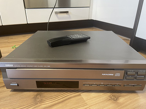 Võimendi Yamaha AX-392 / CD-mängija Yamaha CDC-565 (7 foto / 10)