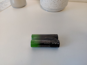 18650 Li-Ion Rechargeable Battery (1 foto / 2)
