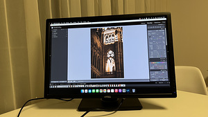 Dell UltraSharp U2412M 24'' IPS Widescreen Monitor (2 foto / 6)