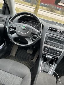 Skoda, octavia (6 фото из 9)