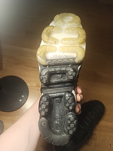 Nike air vapormax plus (4 foto / 4)