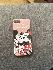 Продаю чехлы на iPhone 7 (7 фото из 10)