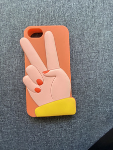 Продаю чехлы на iPhone 7 (8 фото из 10)
