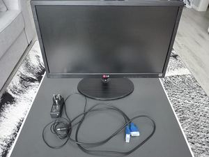 Продам хороший монитор LG 1920х1080 60Гц. (1 фото из 10)