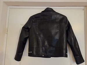 Zara tagi s.134 (2 foto / 5)