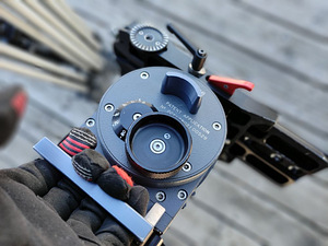 Ronford-Baker Tripod Kit for ARRI / RED / Sony / Canon (5 foto / 10)