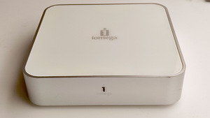 External Hard Drive 2TB iomega MiniMax (2 foto / 6)