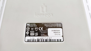External Hard Drive 2TB iomega MiniMax (5 foto / 6)