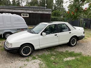 Ford Sierra (1 фото из 5)