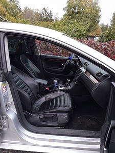Vw passat cc 2.0td 2008a (8 foto / 9)