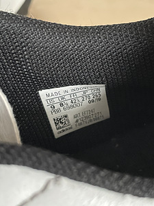 Adidas jalgpalli putsad EU 42 2/3 (4 foto / 4)